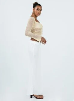 Princess Polly Berkshire Maxi Skirt White -Polly Fashion Store 3 modelinfo Lola us4 85a3805d 38d5 4b59 bde5 9de86f1ee6c5