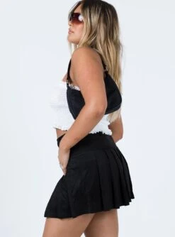 Arlo Tennis Skirt Black -Polly Fashion Store 3 modelinfo jasmine us8 8897de12 fdfb 4164 9f08 5f1203c39de4