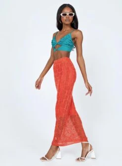 Princess Polly Archie Maxi Skirt Red -Polly Fashion Store 3 modelinfo tori us2 1ec66a50 9bb8 41dc bb25 6c99dab4abee