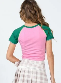 Motel Nagata Top Pink Peony Jade -Polly Fashion Store 4 modelinfo elise us2 39abf3de 97ec 496b 9272 cb76f146e2f1