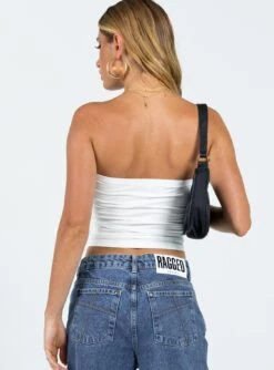 Princess Polly Jasmyne Tube Top White 10 Princess Polly Jasmyne Tube Top White -Polly Fashion Store 4 modelinfo saskia us2 6b8902e3 98f8 41cb 8009 6dc8f6acc3db
